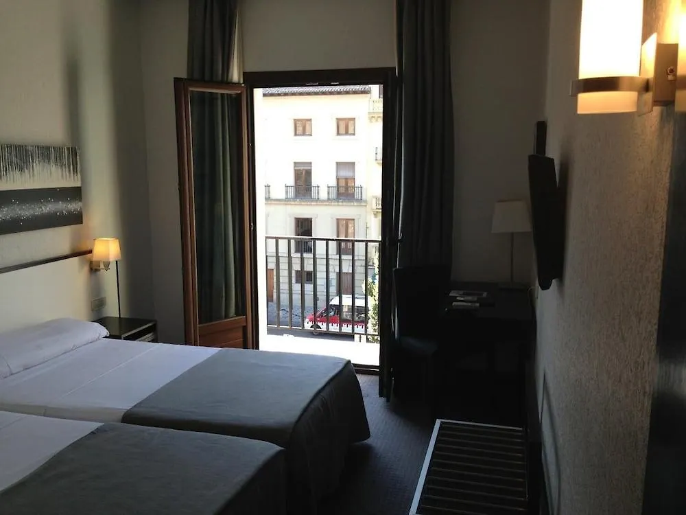 Hotel Macia Plaza Granada 2*,