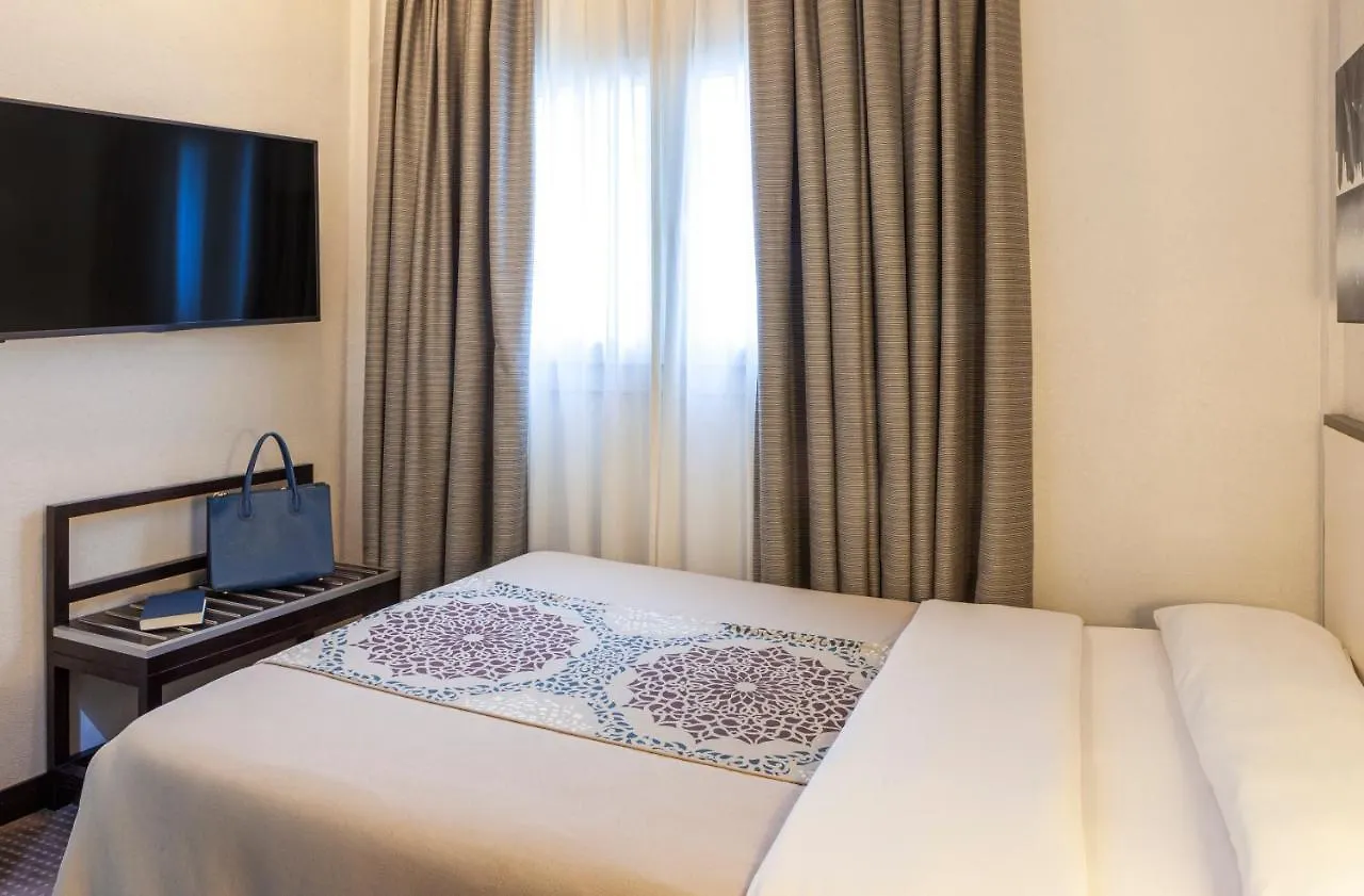 Maciá Plaza Hotel Granada
